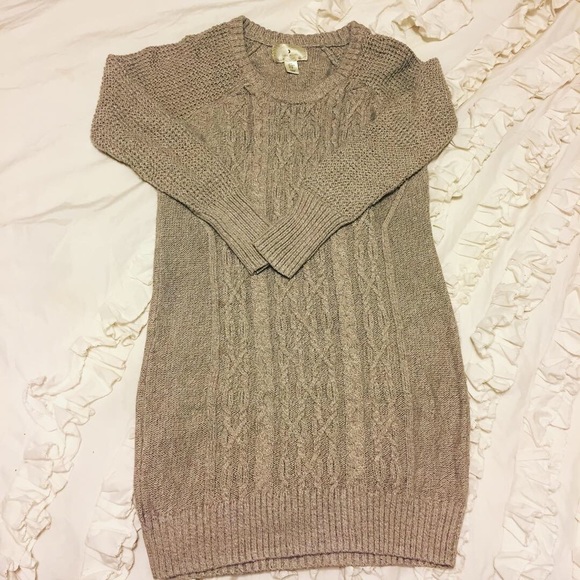 Pullover sweater - Picture 3 of 4